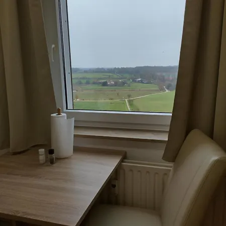 Monteurzimmer Mit Weitblick شقة بيليفيلد